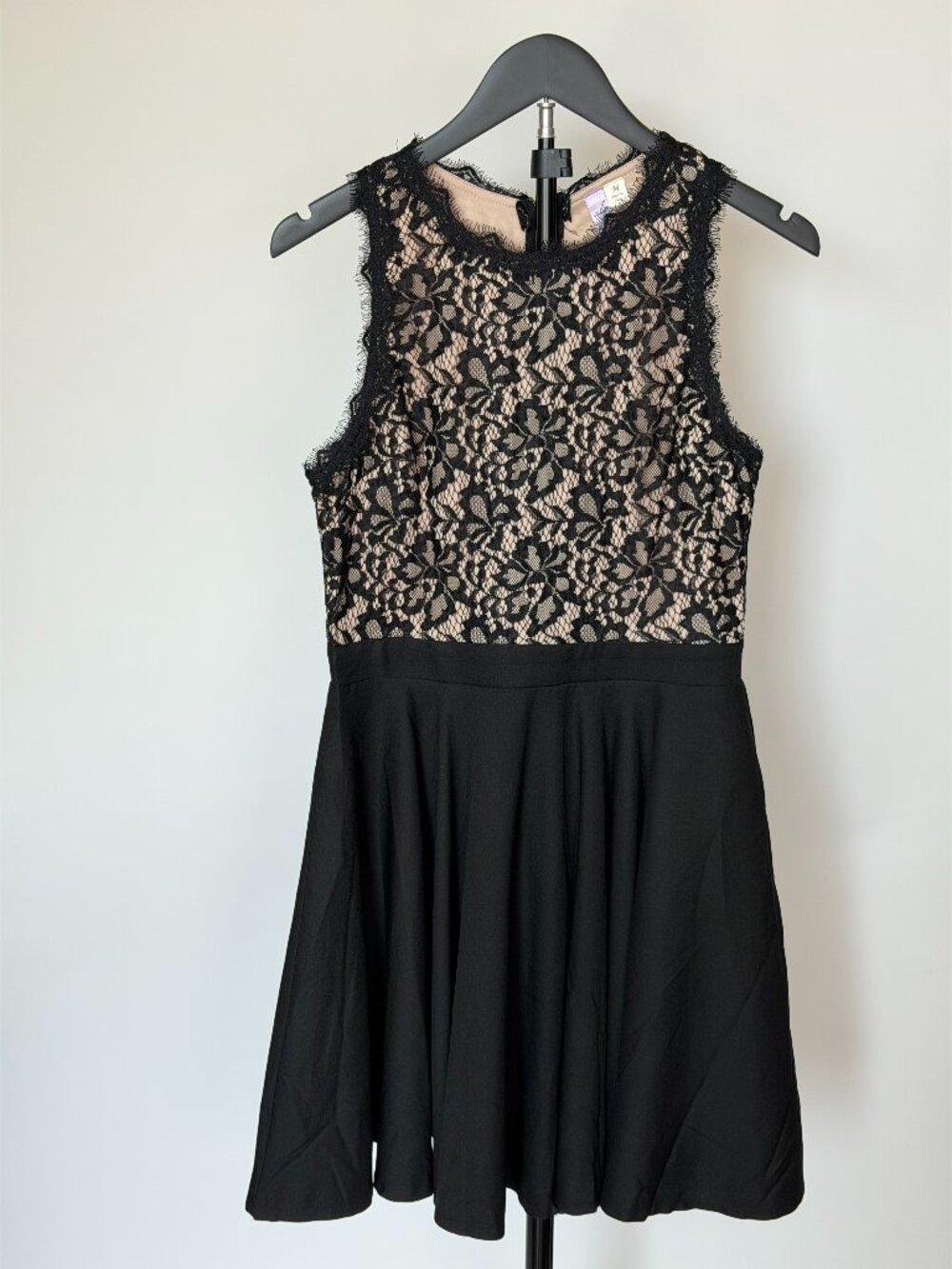 Black Nude Floral Lace Sleeveless Fit & Flare Dress